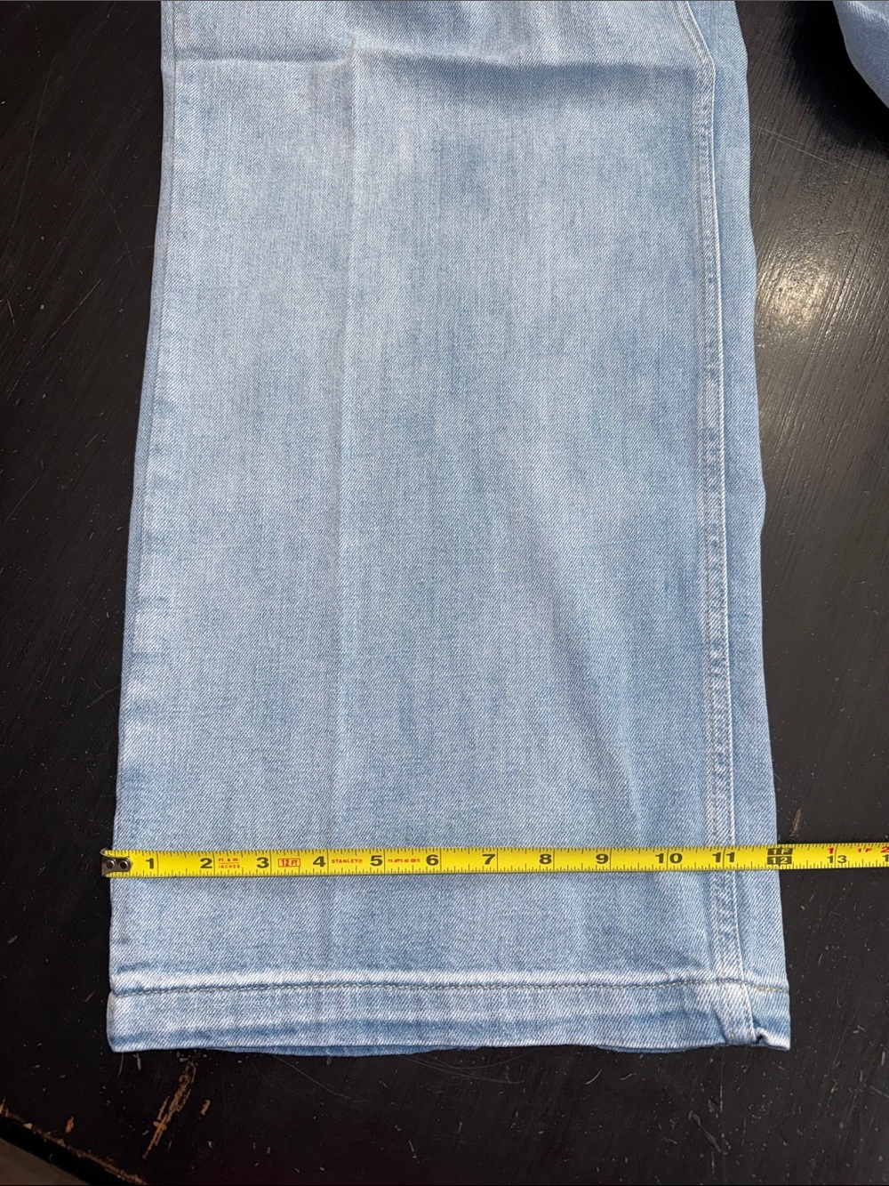 GAP pull on high rise wide leg light wash jeans. size XL. like new condition. - Picture 9 of 12